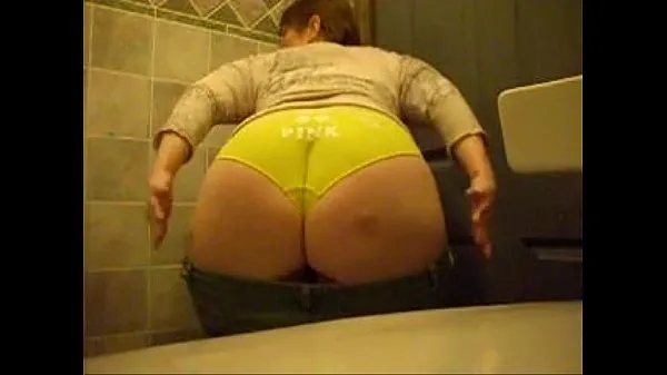 Grandes Irish Pawg M.J. Teasing In Yellow Panties filmes novos