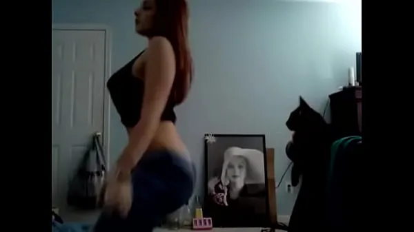 Büyük Millie Acera Twerking my ass while playing with my pussy yeni Film