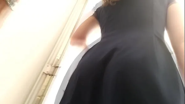 Grandes Caliente rubia upskirt en las escaleras películas nuevas