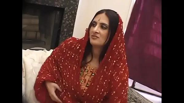 Μεγάλες Indian Bitch at work!!! She loves fuck φρέσκες ταινίες