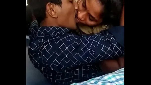 Nagy Indian train sex friss filmek