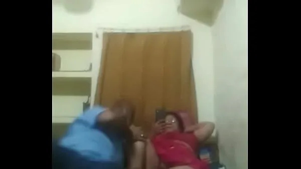 Grandes bate-papo por videochamada da madrasta e meu padrasto toca na buceta da minha madrasta filmes novos