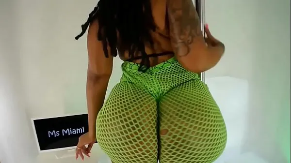 Suuret Ms Miami - Biggest Ass You Have Ever Seen - Amazing Big Black Butt tuoreet elokuvat