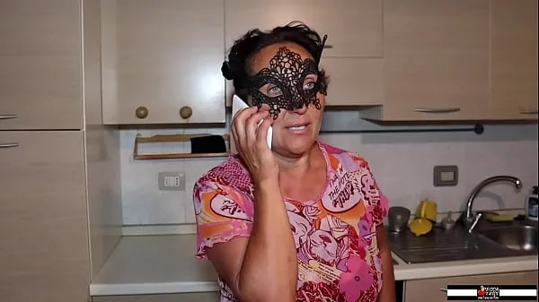 Grandes Elisabetta 50Yo invita a un Toy Boy a tener sexo anal duro películas nuevas