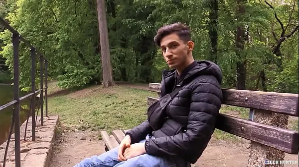 Velké He Catches His GF Sucking Someone Else's Dick, He Then Goes To The Park And Sucks A Dick For Money - BigStr nové filmy