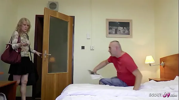 Grote Alte deutsche reife Oma von Jungspund abgeschleppt und im Hotel gefickt nieuwe films