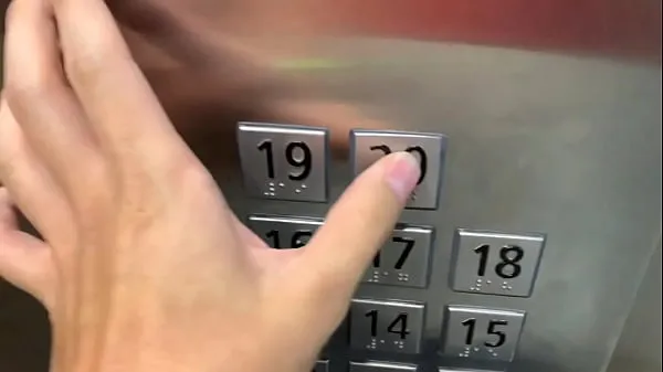 أفلام Sex in public, in the elevator with a stranger and they catch us حديثة كبيرة